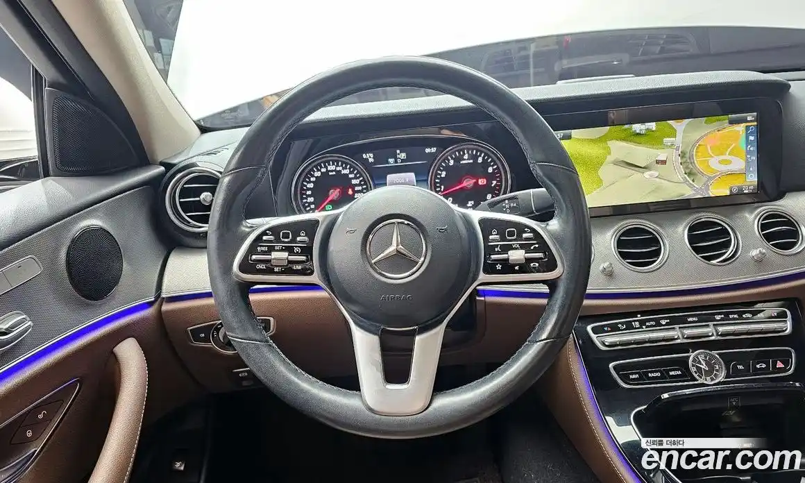 Mercedes-Benz E-Class 2019 2.0 Автомат в Москве № 194897, фото 13