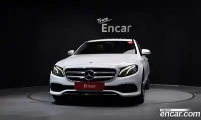 Mercedes-Benz E-Class 2019 2.0 Автомат в Москве № 194897, миниатюра 9