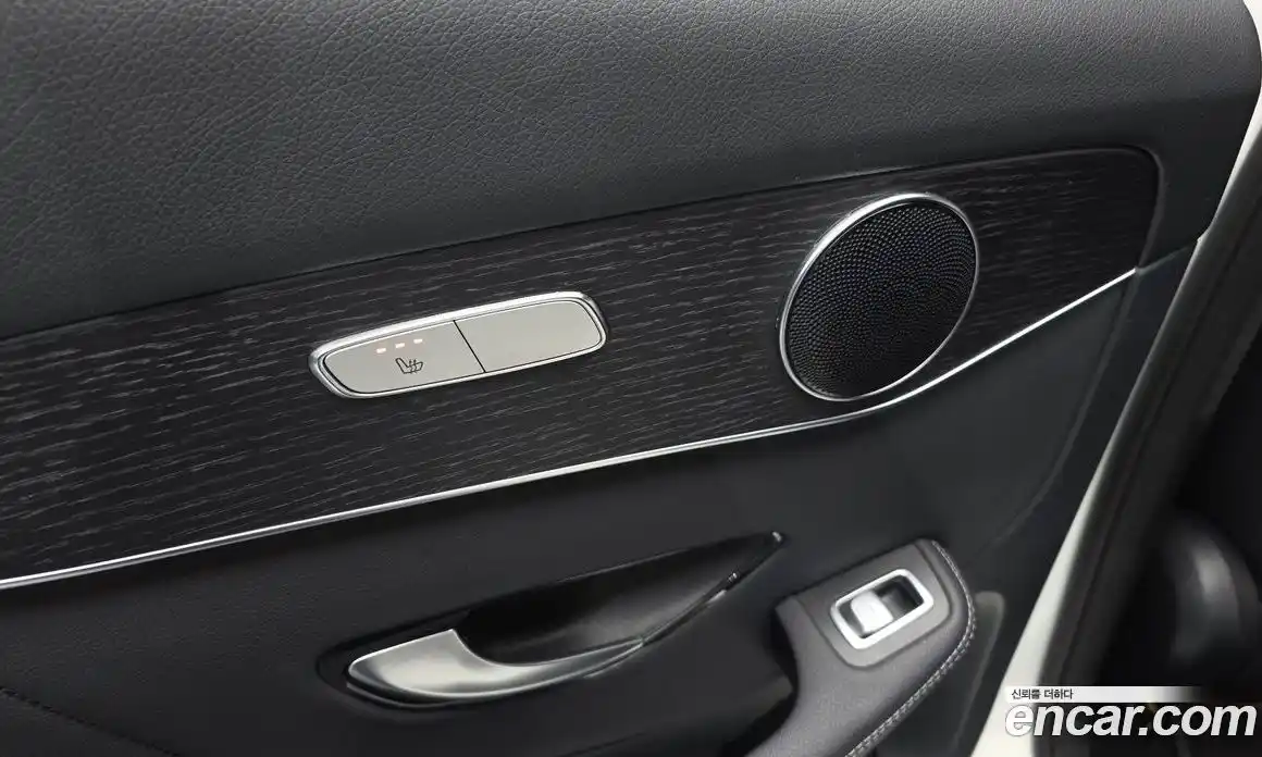 Mercedes-Benz GLC-Class 2021 2.0 Автомат в Москве № 195422, фото 6