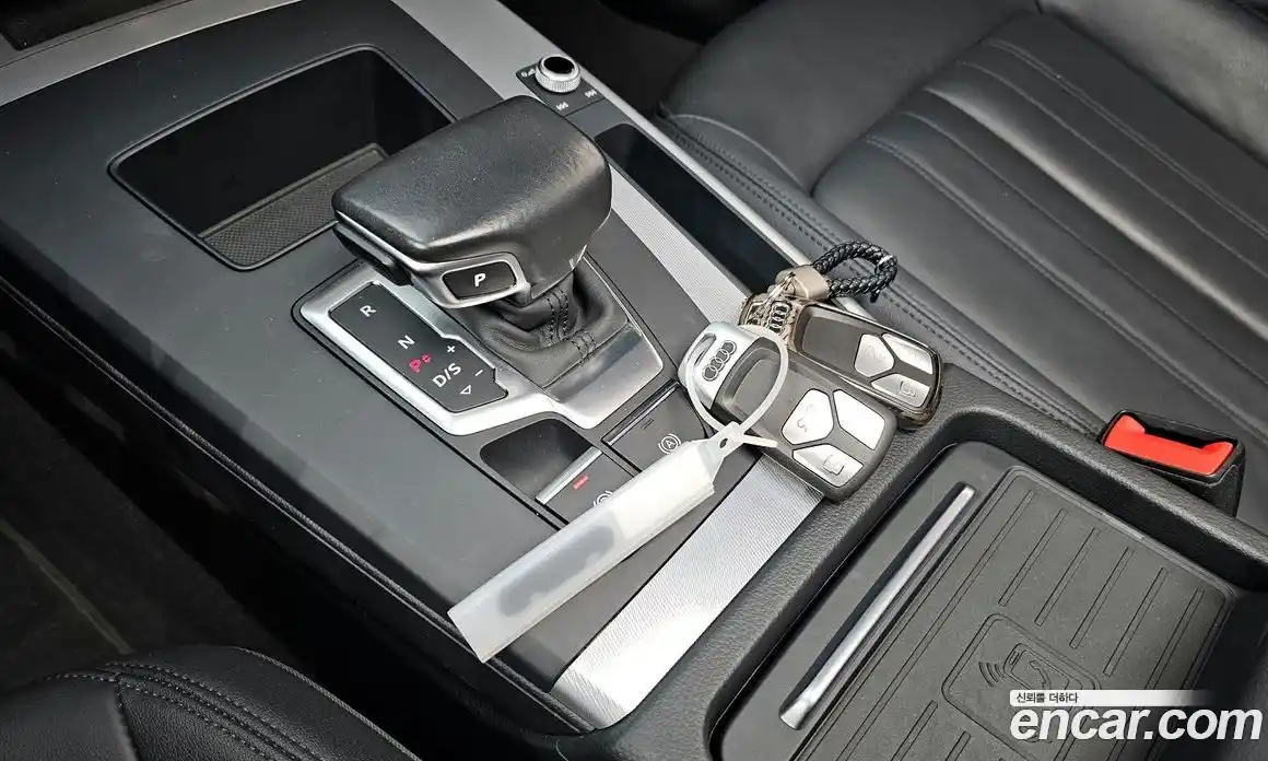 Audi Q5 2021 2.0 Автомат в Москве № 196228, фото 17