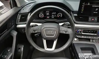 Audi Q5 2021 2.0 Автомат в Москве № 196228, миниатюра 8