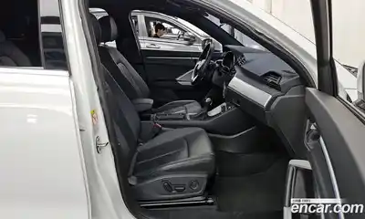 Audi Q3 2022 2.0 Автомат в Москве № 196269, миниатюра 11