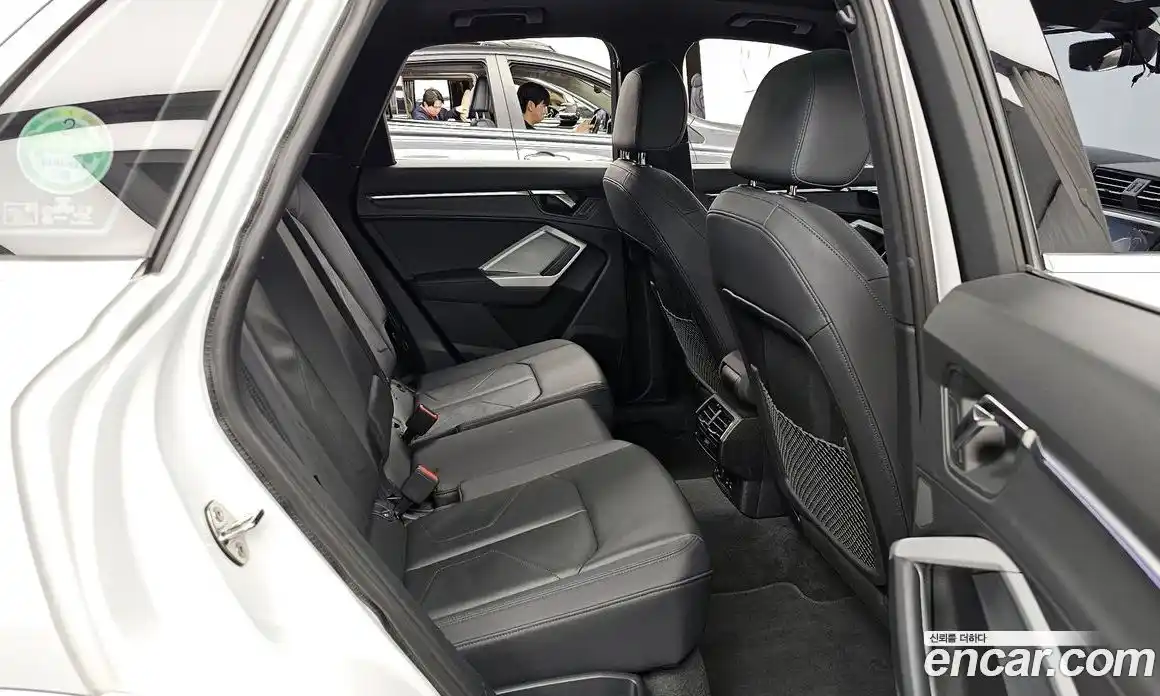 Audi Q3 2022 2.0 Автомат в Москве № 196269, фото 12