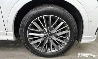 Audi Q3 2022 2.0 Автомат в Москве № 196269, миниатюра 5