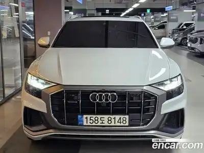 Audi Q8, 2022
