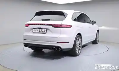 Porsche Cayenne 2019 3.0 Автомат в Москве № 197941, миниатюра 2