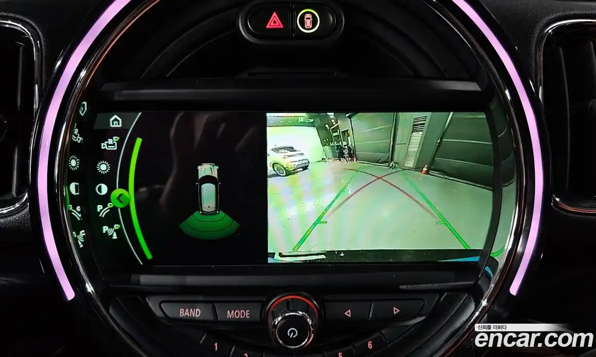 Mini Countryman 2018 2.0 Автомат в Москве № 198382, фото 15