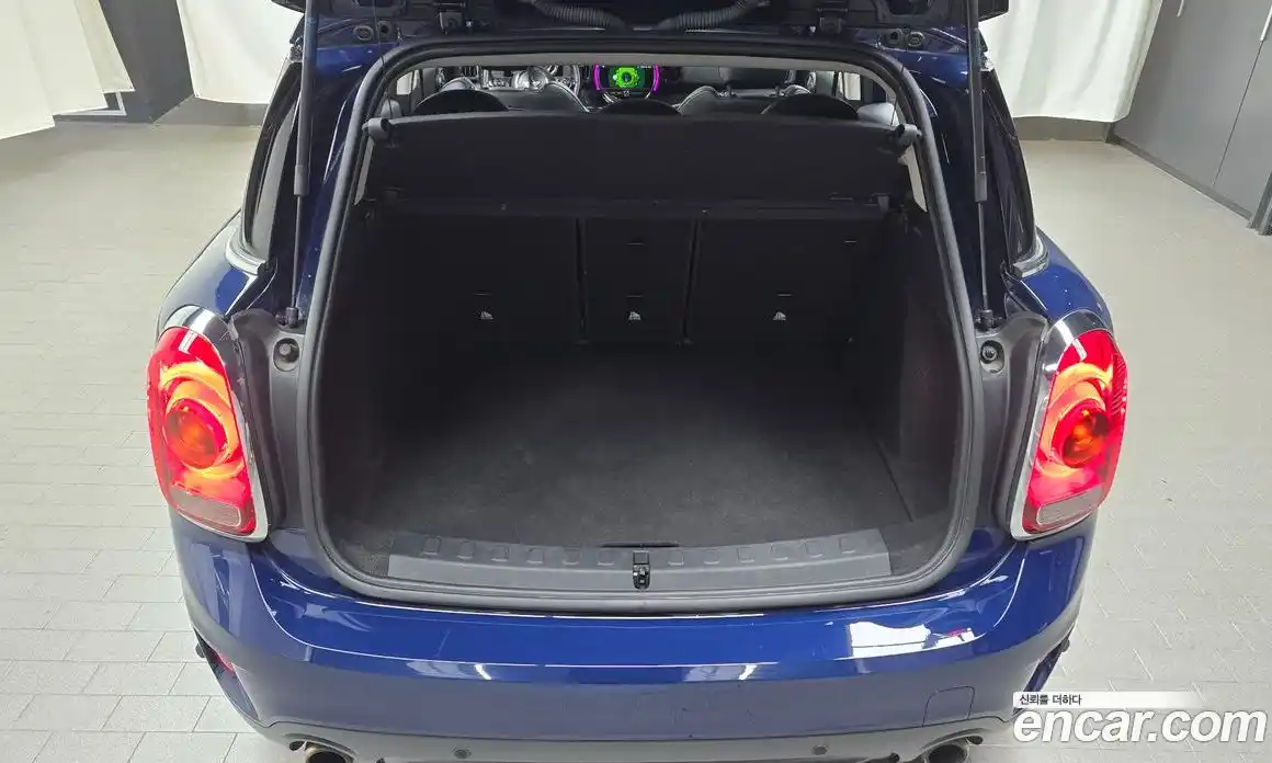 Mini Countryman 2018 2.0 Автомат в Москве № 198432, фото 14