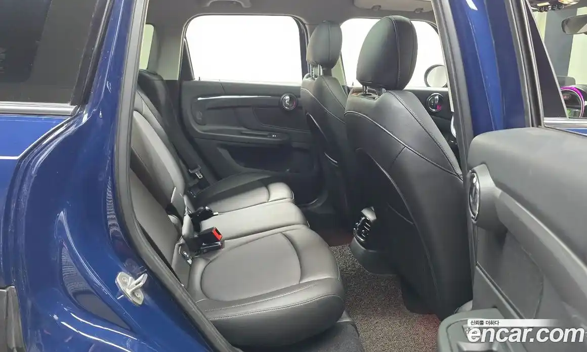 Mini Countryman 2018 2.0 Автомат в Москве № 198432, фото 19