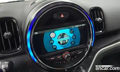 Mini Countryman 2018 2.0 Автомат в Москве № 198432, миниатюра 3