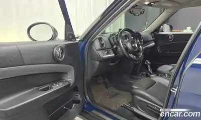 Mini Countryman 2018 2.0 Автомат в Москве № 198432, миниатюра 5