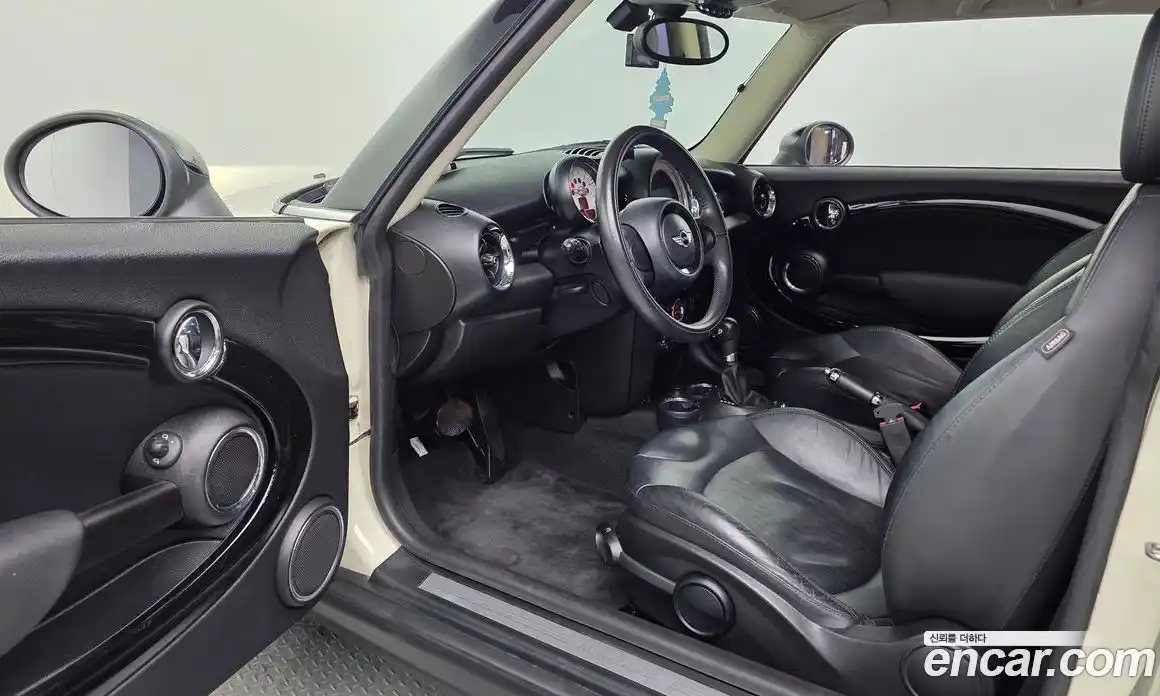 Mini Cooper 2013 2.0 Автомат в Москве № 198438, фото 14