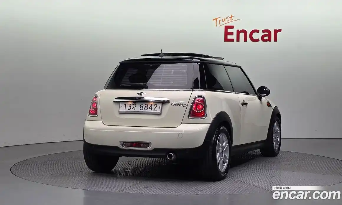 Mini Cooper 2013 2.0 Автомат в Москве № 198438, фото 16