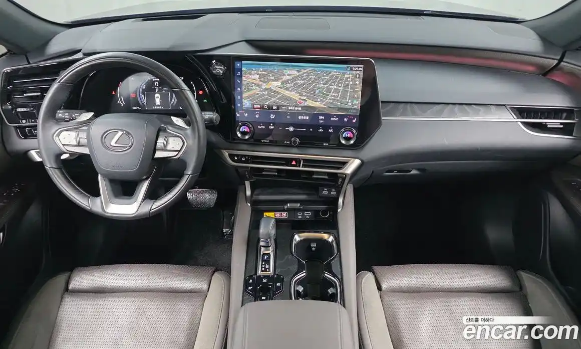 Lexus RX 2024 2.5 Автомат в Москве № 198785, фото 3