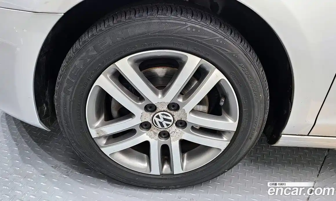 Volkswagen Golf 2010 2.0 Автомат в Москве № 199187, фото 12