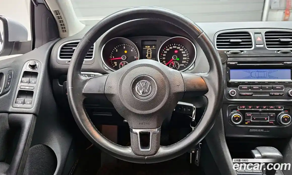 Volkswagen Golf 2010 2.0 Автомат в Москве № 199187, фото 13