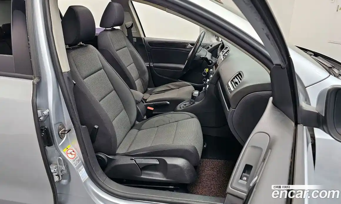 Volkswagen Golf 2010 2.0 Автомат в Москве № 199187, фото 15