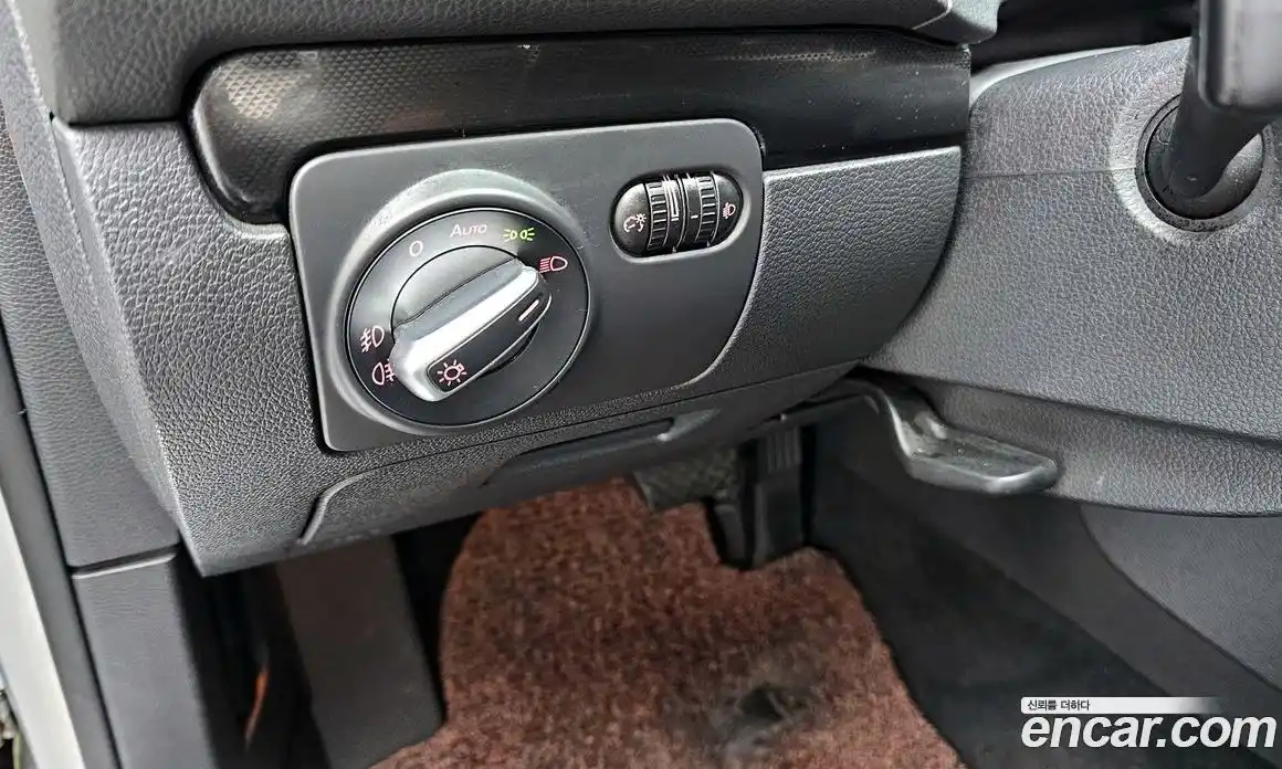 Volkswagen Golf 2010 2.0 Автомат в Москве № 199187, фото 16