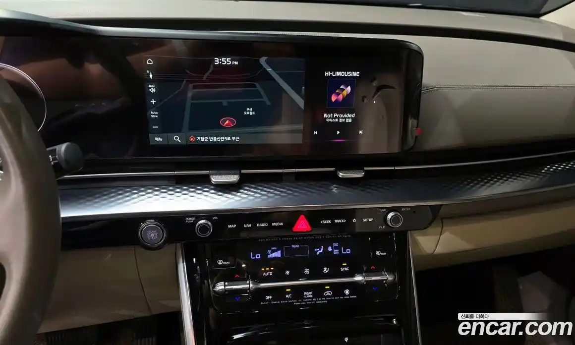 Kia Canival 2023 3.5 Автомат в Москве № 19946, фото 16