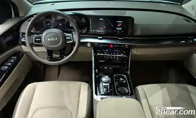 Kia Canival 2023 3.5 Автомат в Москве № 19946, миниатюра 7