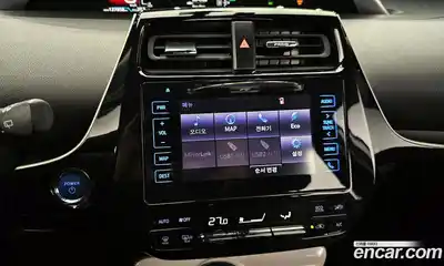 Toyota Prius 2018 1.8 Автомат в Москве № 199703, миниатюра 12