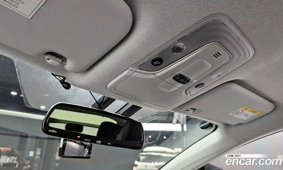 Toyota Prius 2018 1.8 Автомат в Москве № 199703, фото 4