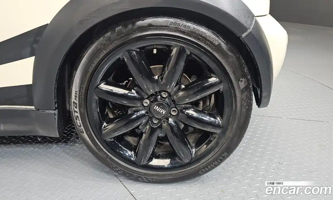 Mini Cooper 2006 1.6 Автомат в Москве № 203109, фото 11