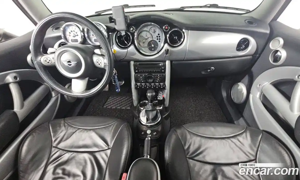 Mini Cooper 2006 1.6 Автомат в Москве № 203109, фото 20