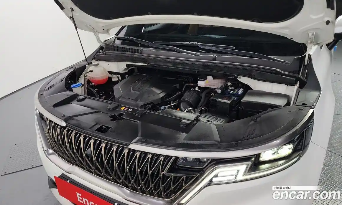 Kia Canival 2023 2.2 Автомат в Москве № 20365, фото 5