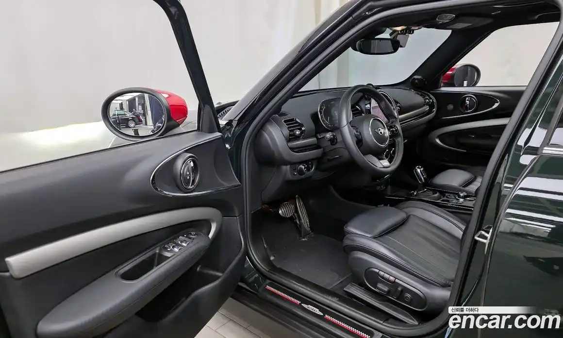 Mini Clubman 2023 2.0 Автомат в Москве № 204073, фото 11