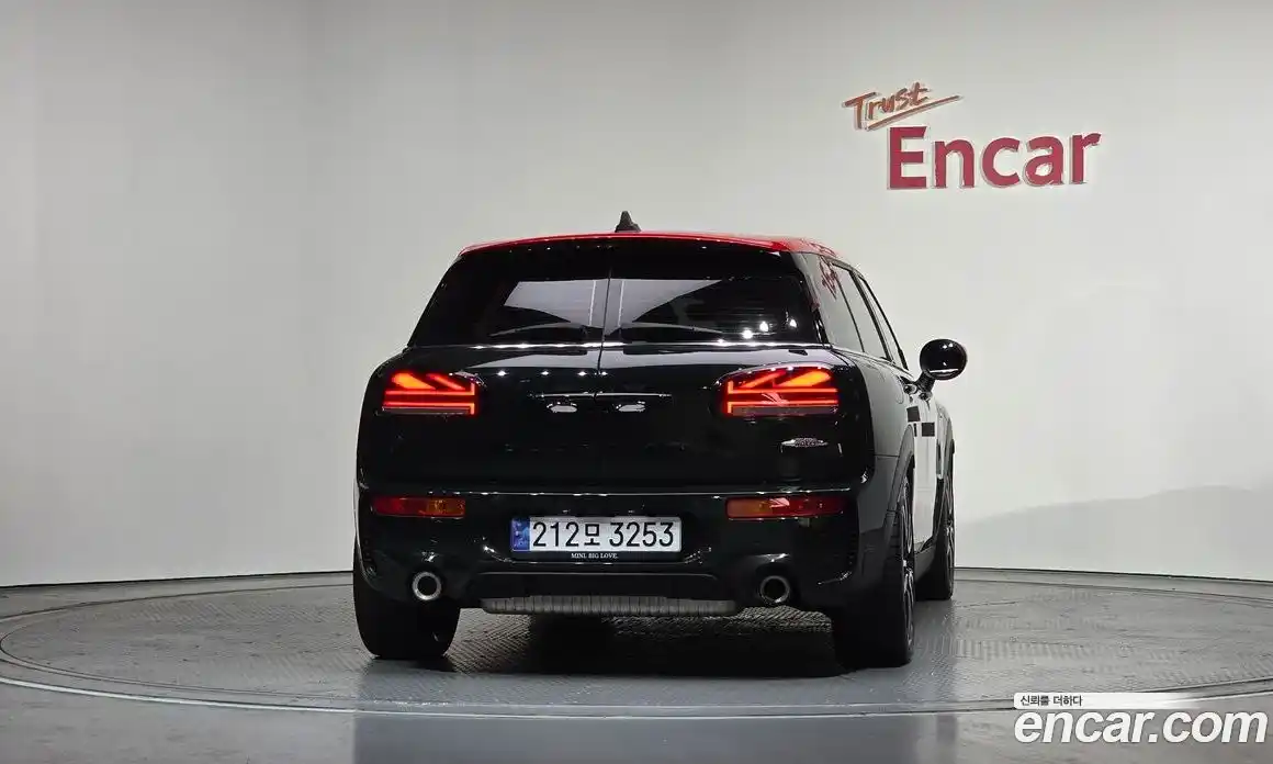 Mini Clubman 2023 2.0 Автомат в Москве № 204073, фото 18