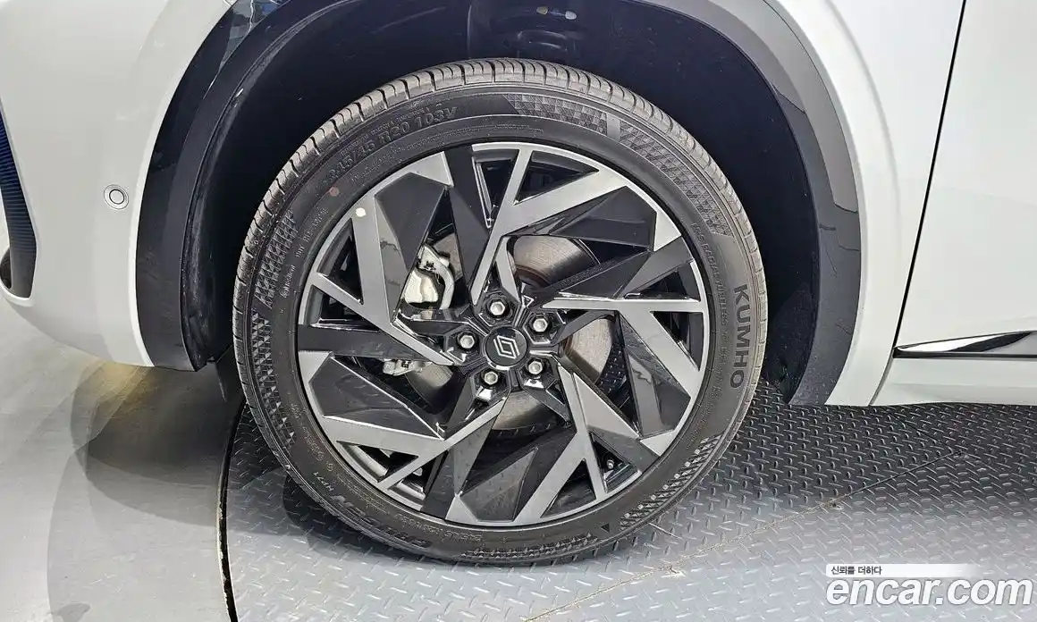 Renault Grand Koleos 2025 1.5 Автомат в Москве № 204354, фото 1