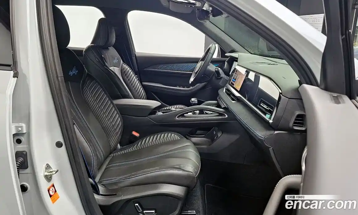 Renault Grand Koleos 2025 1.5 Автомат в Москве № 204354, фото 3