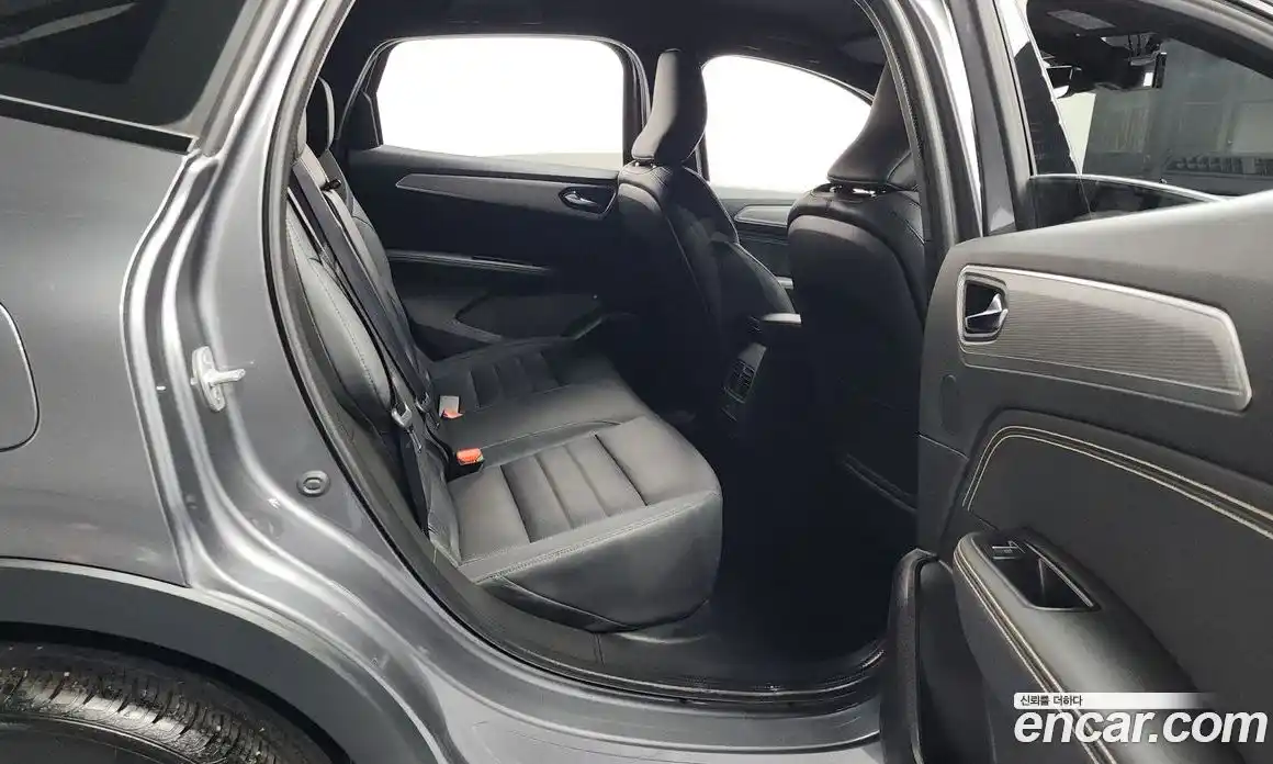 Renault Arkana 2025 1.6 Автомат в Москве № 204898, фото 15