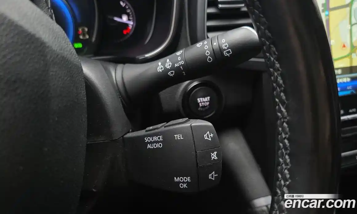 Renault QM6 2021 2.0 Автомат в Москве № 207650, фото 11