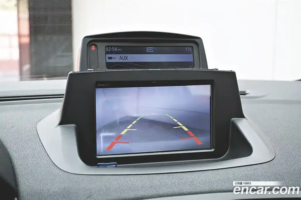 Renault SM3 2010 1.6 Автомат в Москве № 210035, фото 12