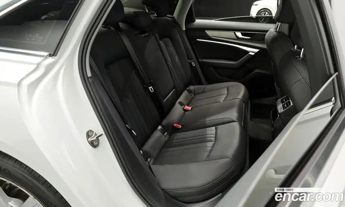 Audi A6 2020 2.0 Автомат в Москве № 210114, фото 13