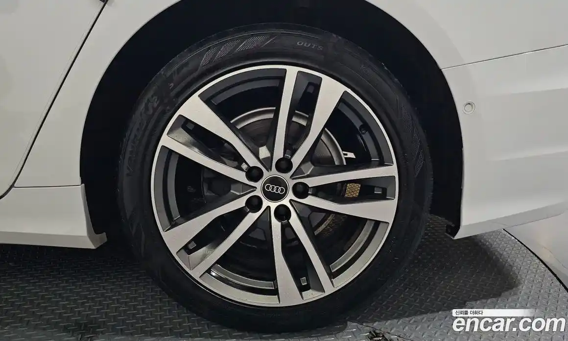 Audi A6 2022 2.0 Автомат в Москве № 212505, фото 5