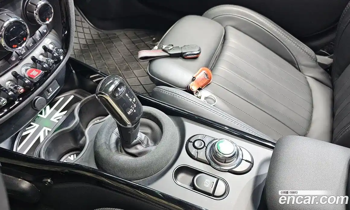 Mini Clubman 2024 2.0 Автомат в Москве № 212606, фото 18