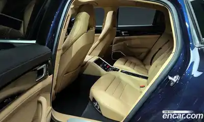 Porsche Panamera 2020 3.0 Автомат в Москве № 213300, миниатюра 12