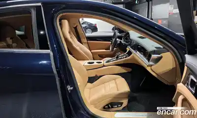 Porsche Panamera 2020 3.0 Автомат в Москве № 213300, миниатюра 4