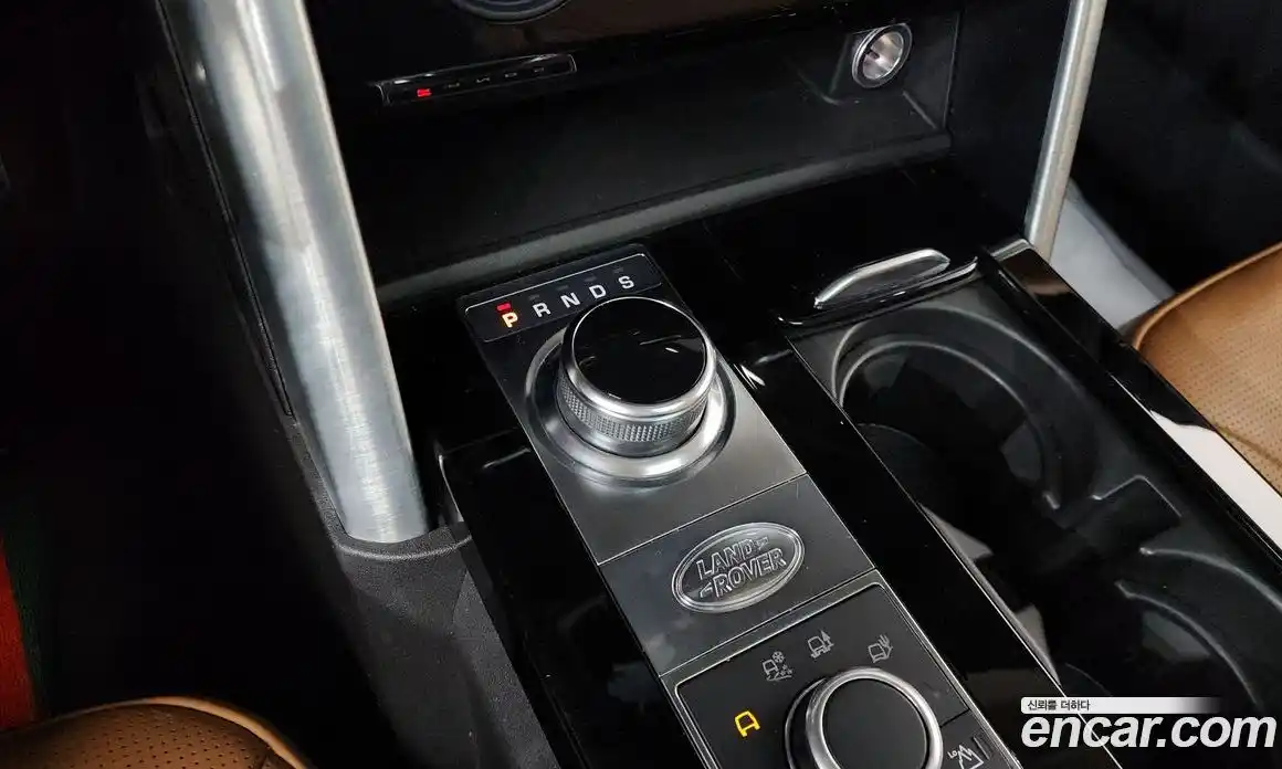 Land Rover Discovery 2019 3.0 Автомат в Москве № 213544, фото 9