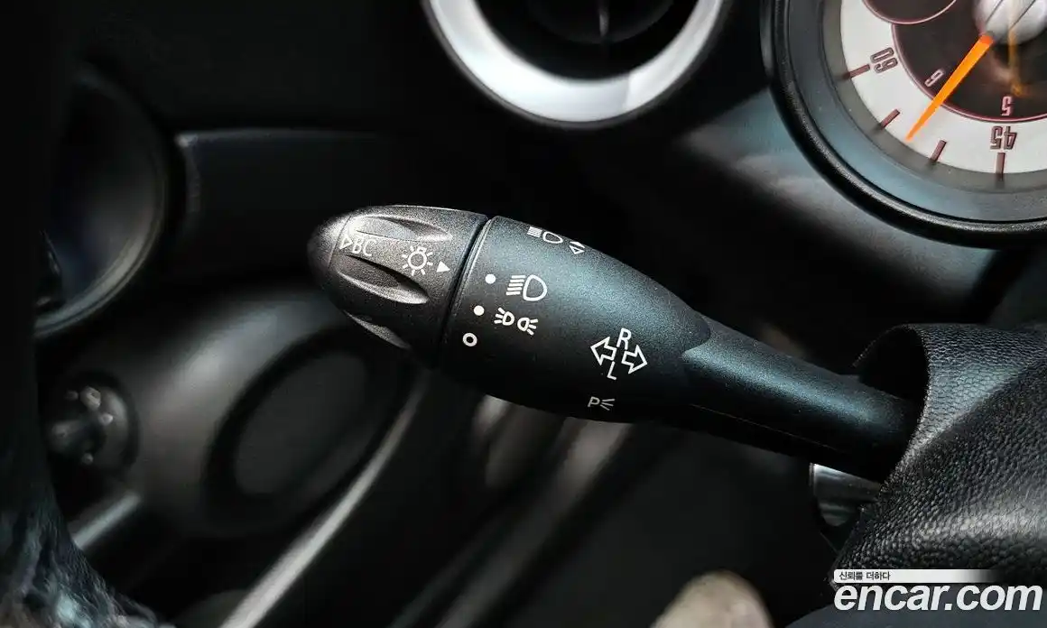 Mini Roadster 2012 1.6 Автомат в Москве № 214338, фото 13