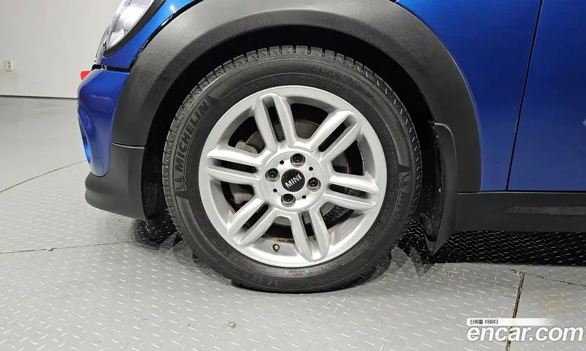 Mini Roadster 2012 1.6 Автомат в Москве № 214338, фото 4