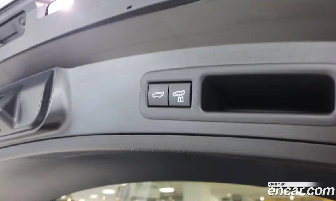 Lexus UX 2025 2.0 Вариатор в Москве № 214725, фото 17