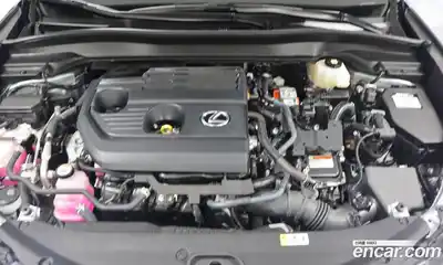 Lexus UX 2025 2.0 Вариатор в Москве № 214725, миниатюра 6