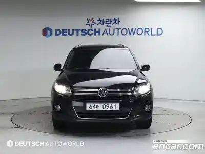 Volkswagen Tiguan 2016 2.0 Автомат в Москве № 215368, миниатюра 3