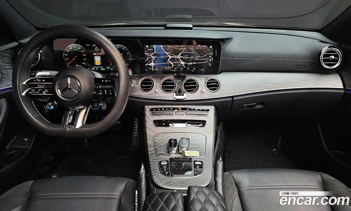 Mercedes-Benz E-Class 2023 3.0 Автомат в Москве № 219371, фото 11