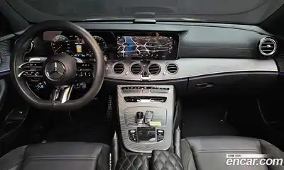 Mercedes-Benz E-Class 2023 3.0 Автомат в Москве № 219371, миниатюра 11