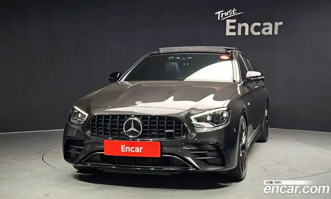 Mercedes-Benz E-Class 2023 3.0 Автомат в Москве № 219371, фото 12